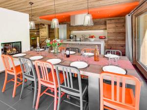 Chalet 4 étoiles à La Clusaz, 14 pers., sauna, animaux bienvenus - FR-1-304-306 주방 또는 간이 주방 사진 19개 이상