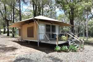 Hoone, kus the luxury tent asub