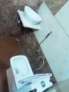 Φωτογραφία από το άλμπουμ του Hotel Mahadev Kripa σε Godarpura