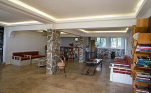 Posezení v ubytování Pataros Hotel