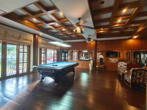 Biliár nebo kulečník v ubytování Phoenix Golf 10 Badroom Pool Villa