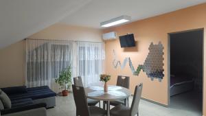 Μια τηλεόραση ή/και κέντρο ψυχαγωγίας στο Moldo Residence