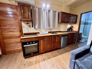 Η κουζίνα ή μικρή κουζίνα στο Casa Edina