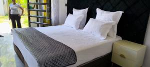 Postel nebo postele na pokoji v ubytování Sedudu Guest House Kazungula Kasane