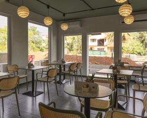 Restaurace v ubytování Grandeur stays Donapaula Panjim