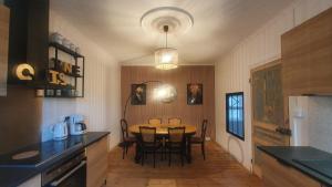 Imagen de la galería de L'Astu'Cieux appartement triplex, en Huelgoat