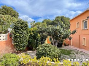 Vonkajšia záhrada v ubytovaní VH CostaBlanca - CARRASQUETA