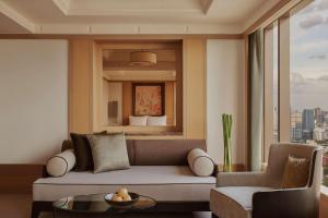 Ein Sitzbereich in der Unterkunft Banyan Tree Bangkok