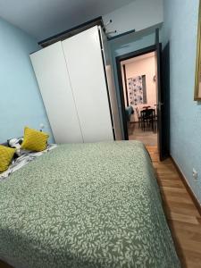 Łóżko lub łóżka w pokoju w obiekcie Apartment la paz