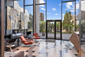 Ruang duduk di Metropolitan Luxe