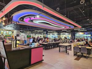 Restoran atau tempat lain untuk makan di Kuching City 3BR Apartment at Vivacity Mall