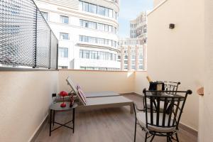 Balkón nebo terasa v ubytování L&H Callao Selection Adults Only