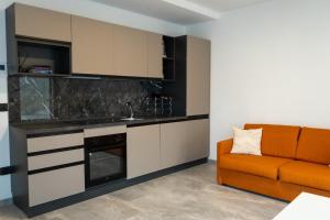 Η κουζίνα ή μικρή κουζίνα στο Rey residence