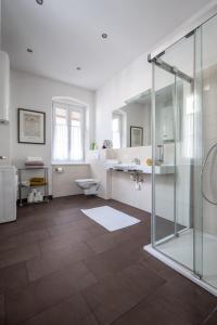 Kúpeľňa v ubytovaní Domitian 2 + 30 fotografií