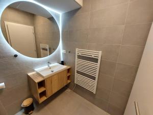 A bathroom at Villa Erdődy Resort