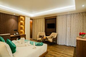 Posezení v ubytování Royal Prime - A City Center Boutique Hotel In Jaipur + 37 fotografií