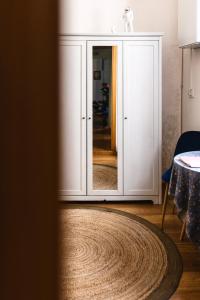 Voodi või voodid majutusasutuse The Smallest Hostel of Florence toas