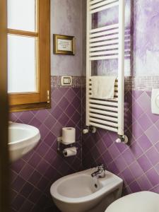 Vannituba majutusasutuses The Smallest Hostel of Florence
