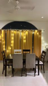 Afbeelding uit fotogalerij van Luxury homes in Hyderabad