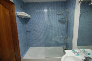 Galeriebild der Unterkunft El Hostal 36 in Seseña Nuevo + 52 Fotos