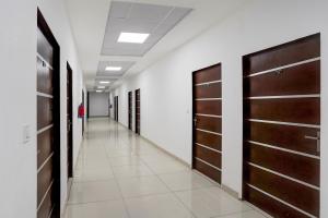 Fotografie z fotogalerie ubytování Super Hotel O Bhangel Dadri Road Noida v destinaci Noida