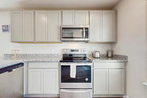 Gallery image of Whispering Breeze in Ocean Isle Beach
