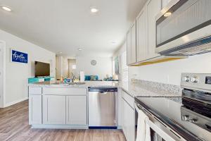 Gallery image of Whispering Breeze in Ocean Isle Beach