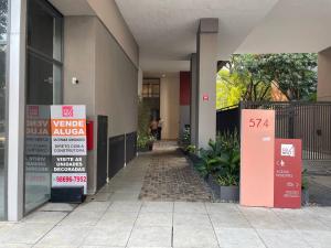 Bangunan di mana terletaknya apartmen