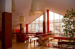 Restaurace v ubytování Hotel SNÖ La Corza Blanca