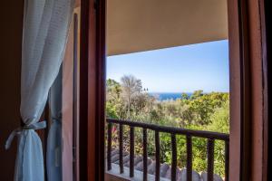 Afbeelding uit fotogalerij van Near the Beach, 2parking, BBQ, WiFi, Air conditioning in Torre delle Stelle