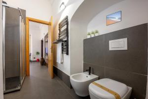 Et badeværelse på Dimora Novecento