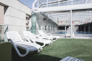 Bazén v ubytování Fitness & Spa, Suite Atalanta Valencia nebo v jeho okolí