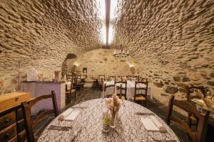 Restaurace v ubytování Albergo Ristorante Grotto Miralago
