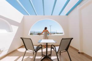 Balkón alebo terasa v ubytovaní Naxian Emerald Hotel