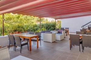 A seating area at Apartamento La Cabanya 2d