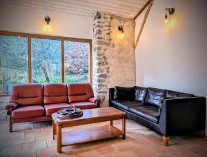 Gallery image of Le Champ des Grenouilles - gîte écologique à la ferme in Montjoie-en-Couserans