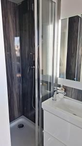 Alghero Houseboat Seabreeze 2的一间浴室