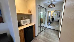 Cucina o angolo cottura di Hotel 191 - Moab