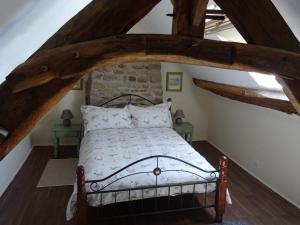 Postel nebo postele na pokoji v ubytování Gite in rural Normandy