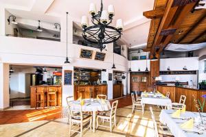 Imagine din galeria proprietății Sela 2 Apartman în Debrețin