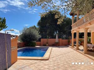 Bazén v ubytovaní VH CostaBlanca - CARRASQUETA alebo v jeho blízkosti