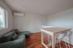 Zona de estar de Chalets OST Shefford FORFAIT GROUPE