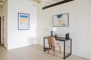 Fotografie z fotogalerie ubytování Westown 1BR Apt Near Fiserv, Baird, and Theater District v destinaci Milwaukee