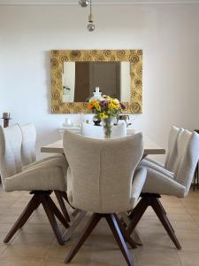 Et opholdsområde på Sea View Serenity in Athens