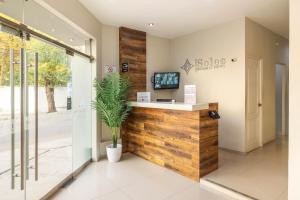 Televisi dan/atau pusat hiburan di Hotel Solec Piura