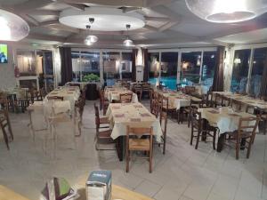 Restaurace v ubytování Residence Arco delle Rose
