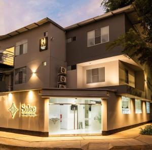 Hoone, kus hotell asub