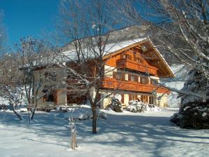 Fotografie z fotogalerie ubytování Haus Puntigam v destinaci Bad Goisern + 28 fotografií