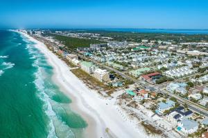 an aerial view of the beach and the ocean at Beachside Inn in Destin