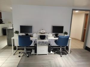 TV o dispositivi per l'intrattenimento presso University Inn